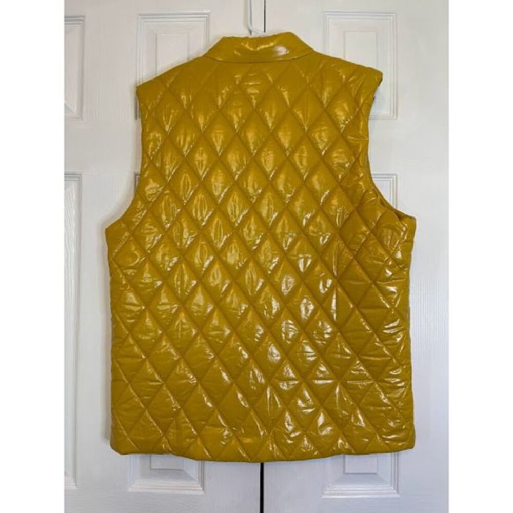 G/FORE Quilted Shiny Yellow Golf Vest - Picture 2 of 9